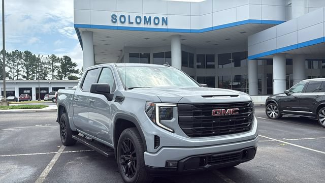 Used 2024 GMC Sierra 1500 Elevation AWD/4WD image 1