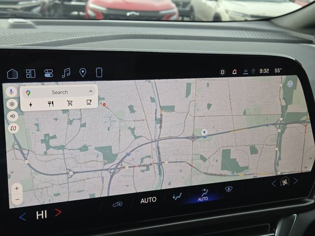 Certified 2026 Chevrolet Equinox EV LT FWD image 3