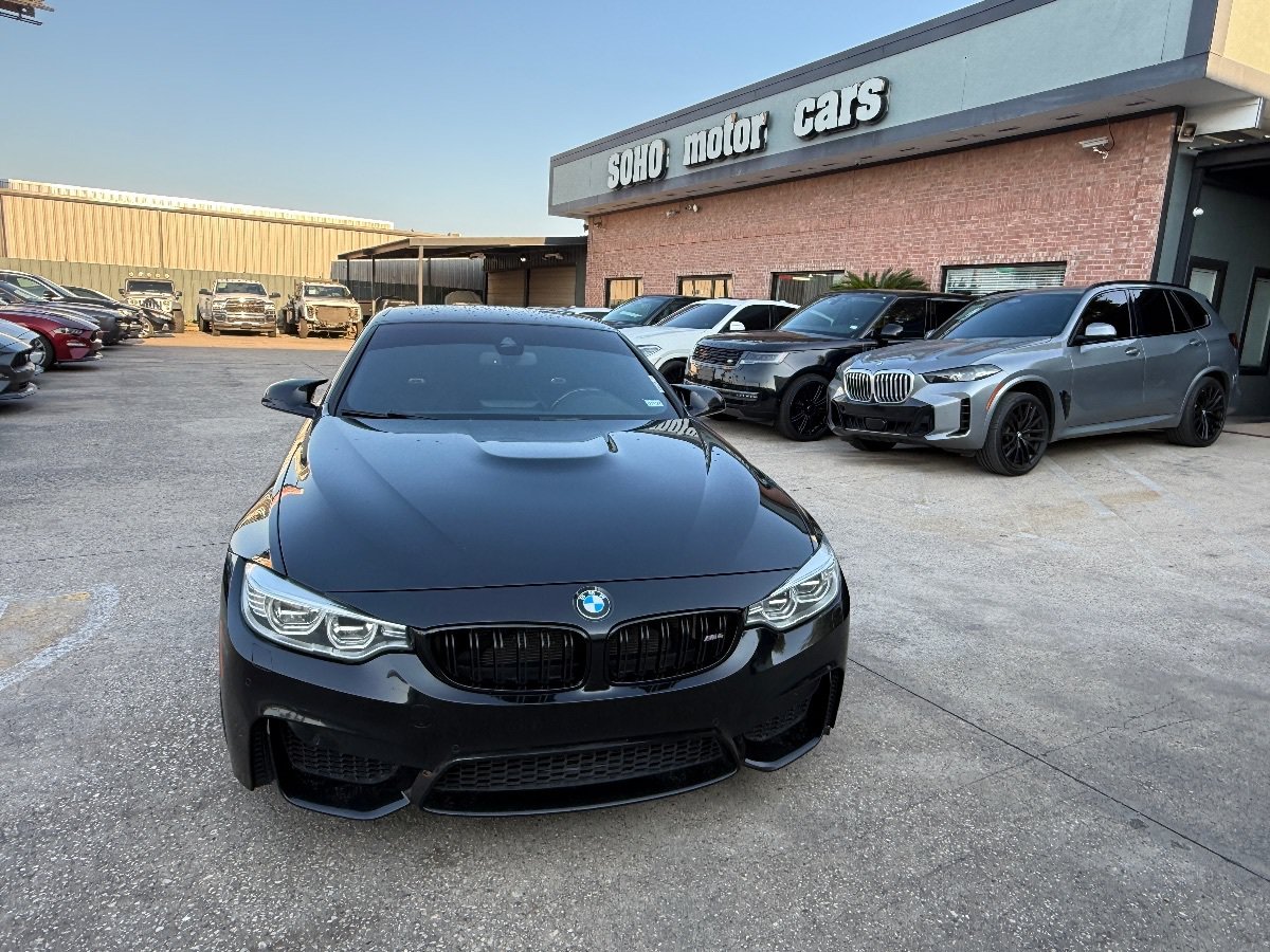 Used 2015 BMW M4 Convertible RWD image 11