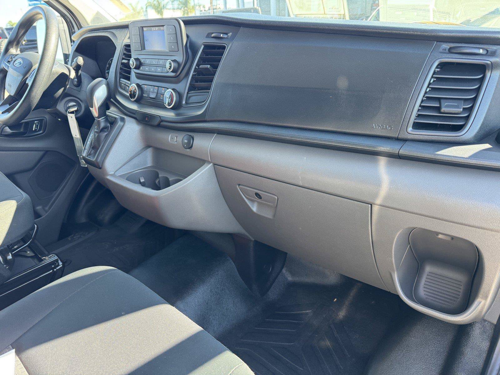 Used 2025 Ford Transit 250 Low Roof w/ Exterior Upgrade Package RWD image 6