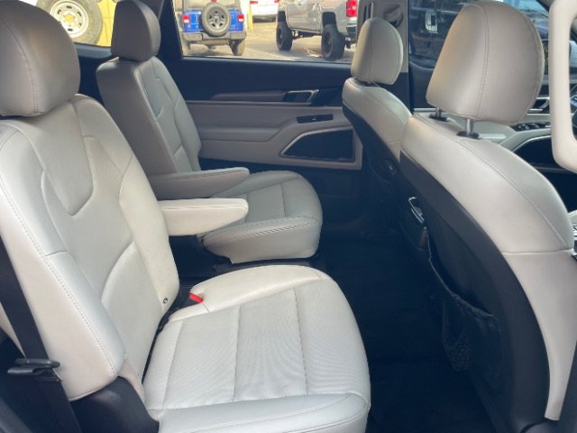 Used 2020 Kia Telluride S FWD image 16
