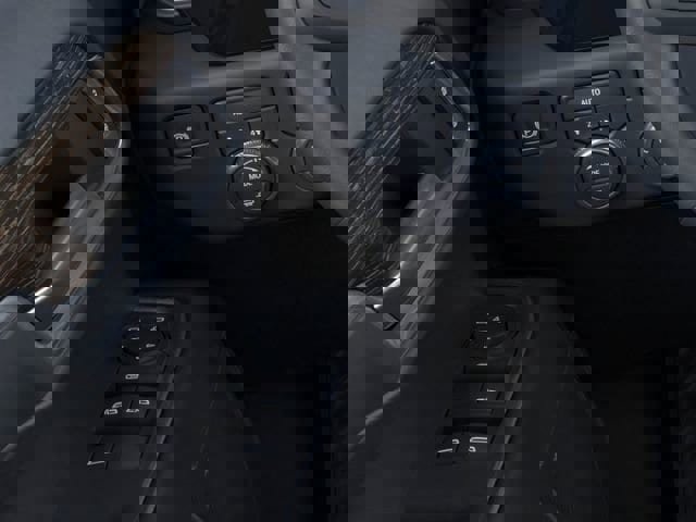 New 2026 GMC Sierra 1500 Elevation image 22