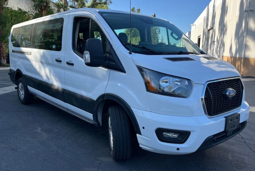 Used 2024 Ford Transit 350 XLT RWD image 2
