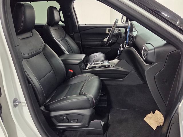 Used 2024 Ford Explorer ST w/ Equipment Group 401A image 16
