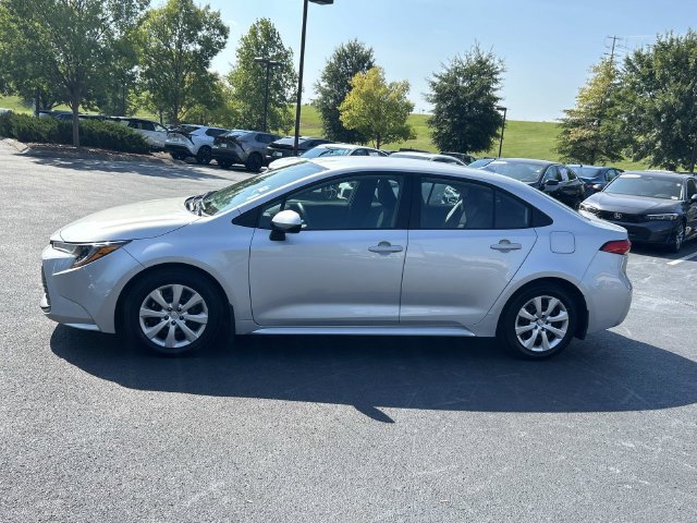 Used 2026 Toyota Corolla LE FWD image 7