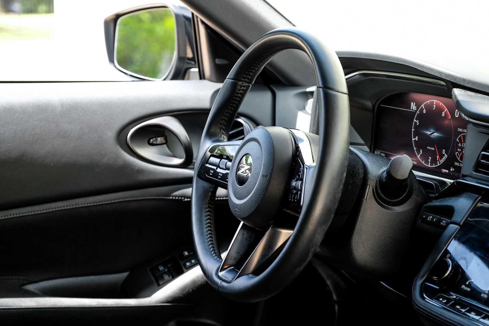 Used 2024 Nissan Z Performance w/ Floor Mat Package image 16