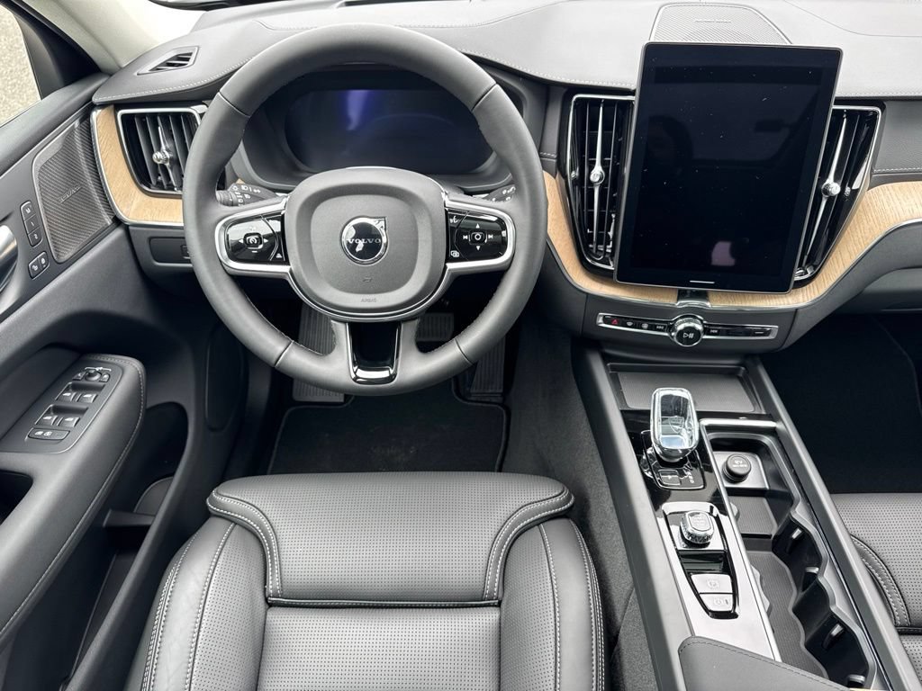 New 2026 Volvo XC60 T8 Ultra w/ Protection Package Premier AWD/4WD image 22