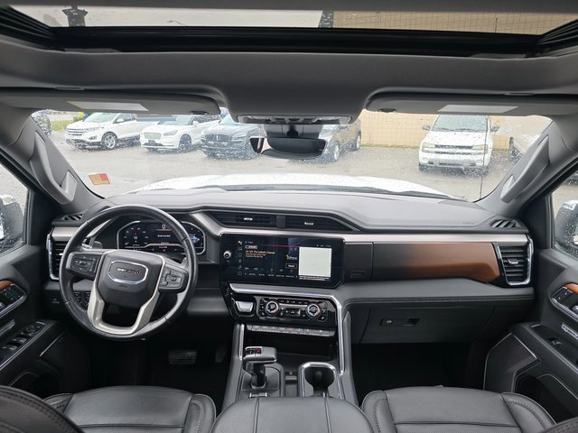 Used 2023 GMC Sierra 1500 Denali image 17