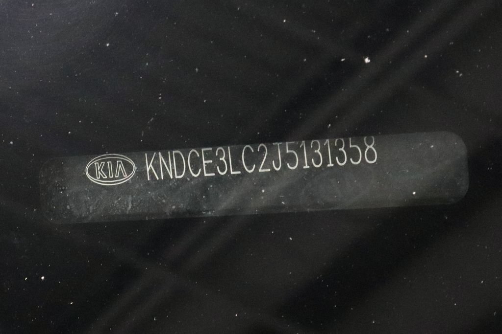 Used 2018 Kia Niro Touring FWD image 35