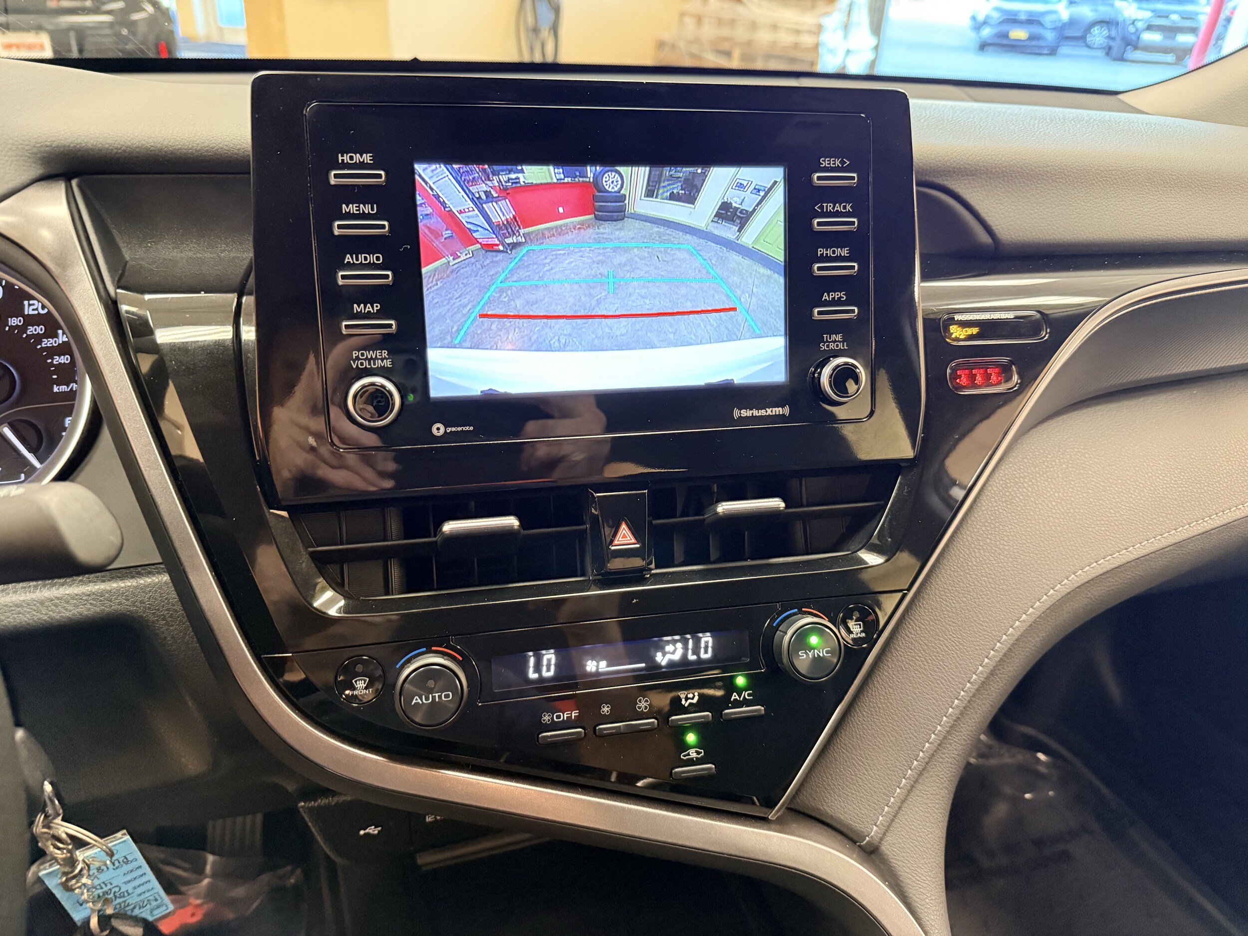 Used 2023 Toyota Camry LE FWD image 32