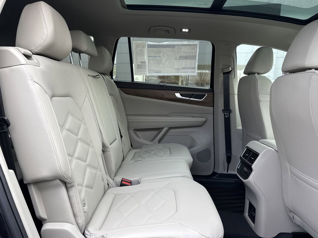 New 2026 Volkswagen Atlas SE image 19