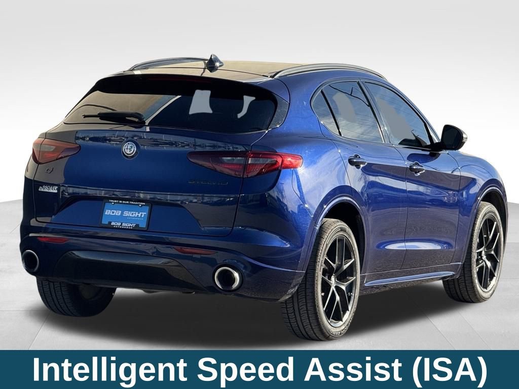 Used 2021 Alfa Romeo Stelvio Ti w/ Nero Edizione image 25