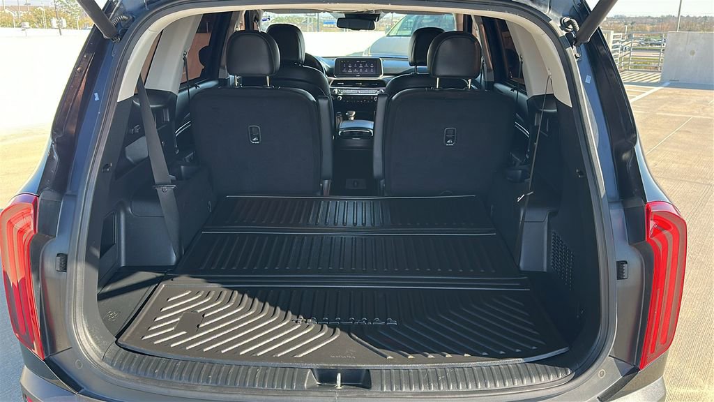 Used 2021 Kia Telluride EX w/ EX Premium Package image 37
