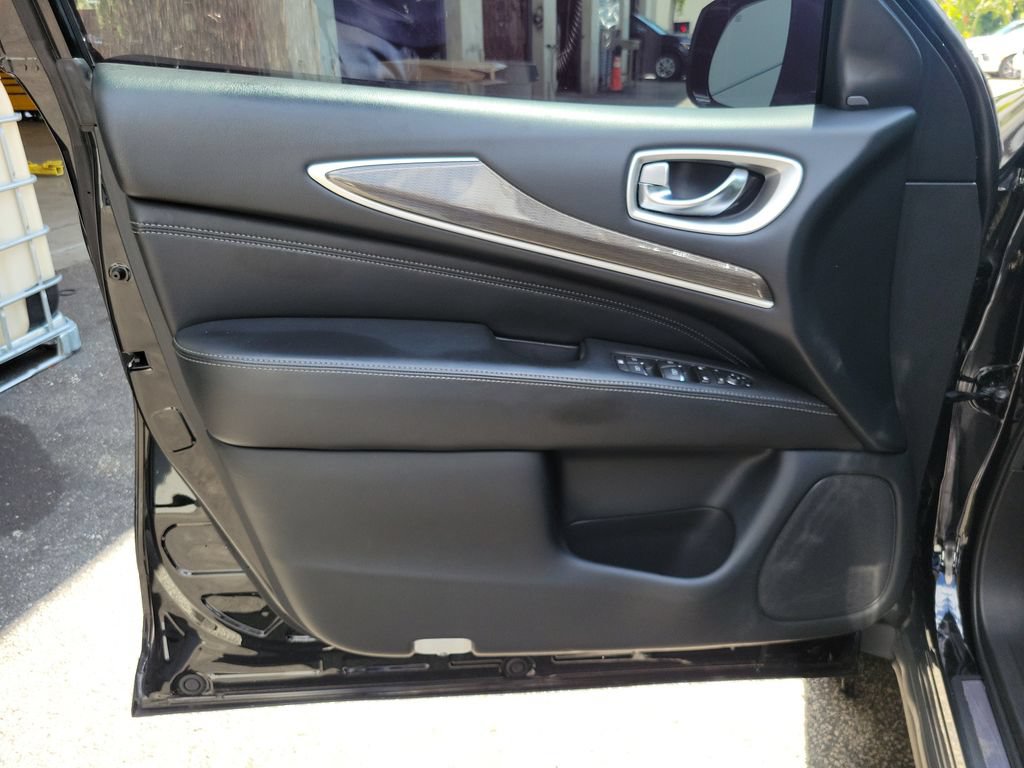 Used 2019 INFINITI QX60 Pure AWD/4WD image 14
