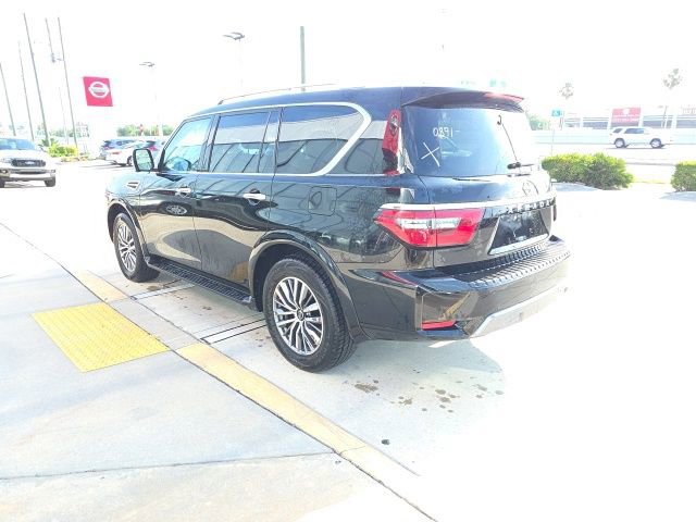 Used 2024 Nissan Armada SL w/ Captain's Chairs Package AWD/4WD image 6