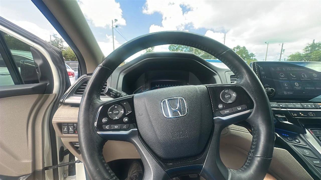 Used 2018 Honda Odyssey Elite image 37