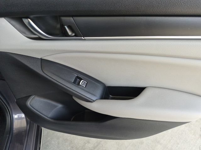 Certified 2020 Honda Accord EX image 30