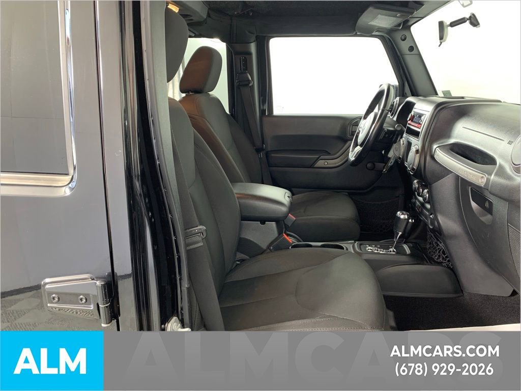 Used 2016 Jeep Wrangler Unlimited Sport w/ Connectivity Group image 33