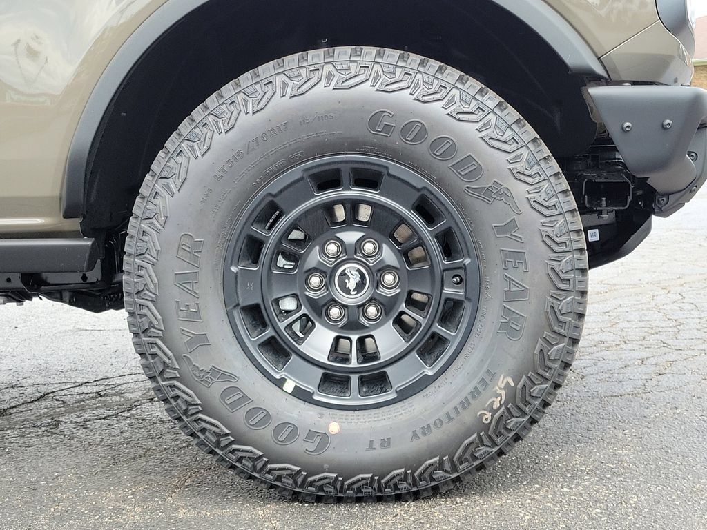New 2026 Ford Bronco Badlands AWD/4WD image 9