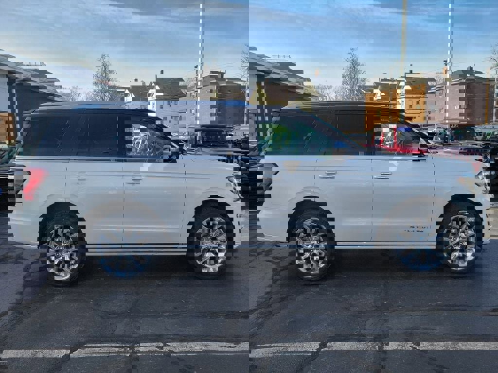 Used 2019 Ford Expedition Platinum image 6