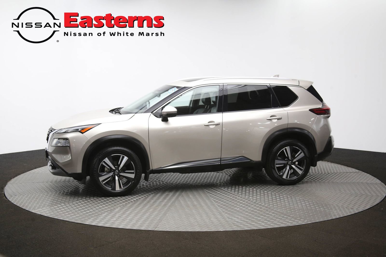 Used 2021 Nissan Rogue SL image 61