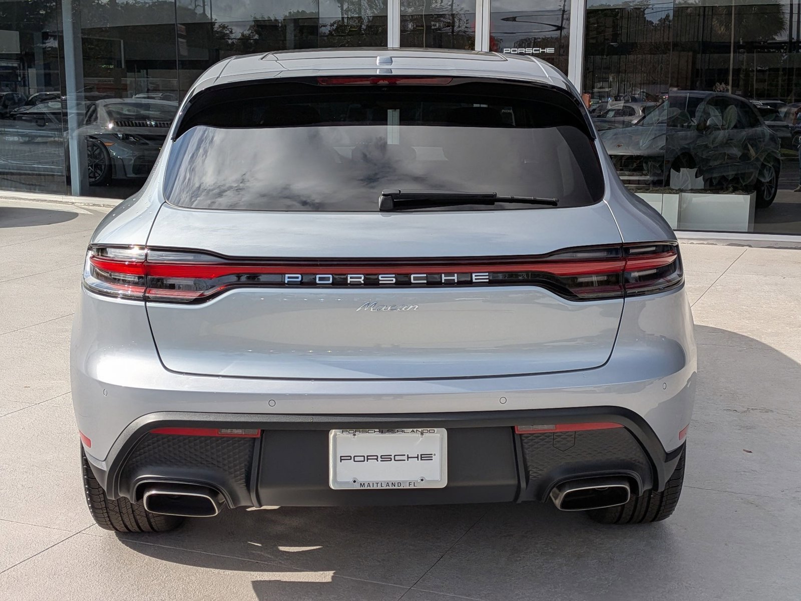 New 2026 Porsche Macan image 10