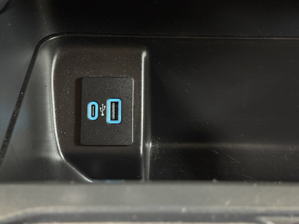 Used 2024 Ford F150 XLT w/ Mobile Office Package image 34