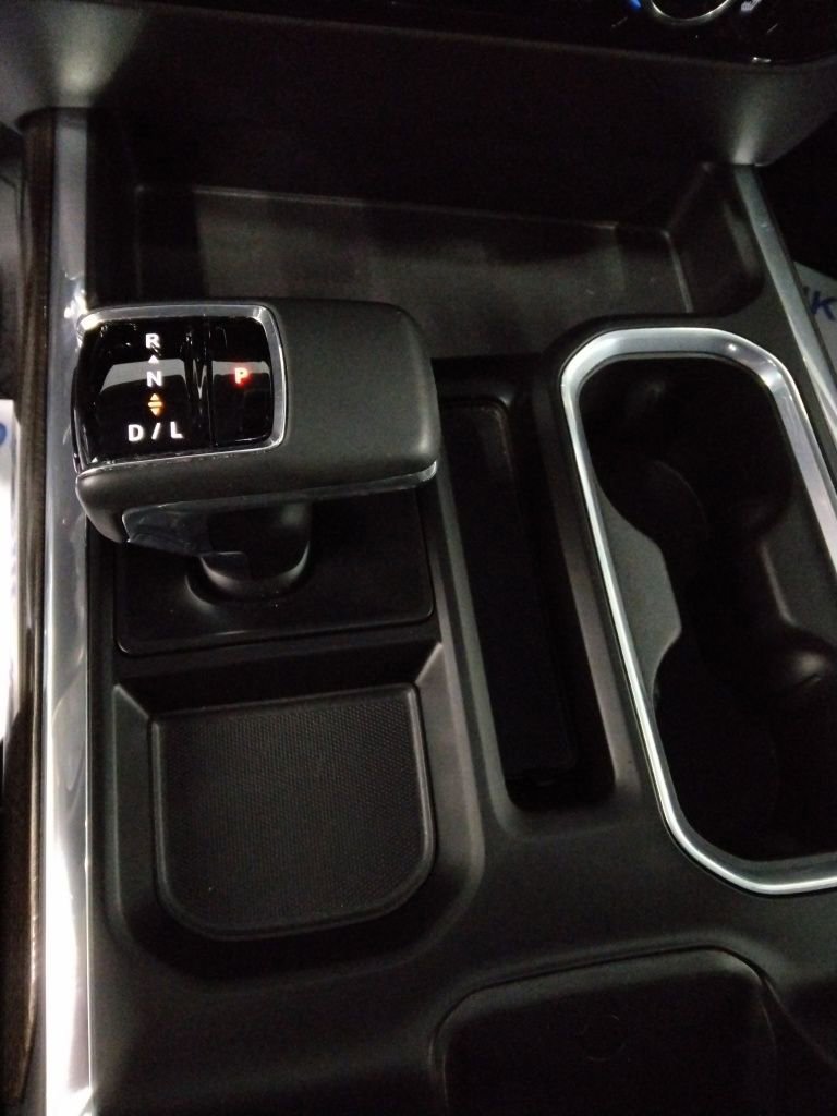 Used 2024 Chevrolet Silverado 1500 RST w/ Convenience Package II image 18