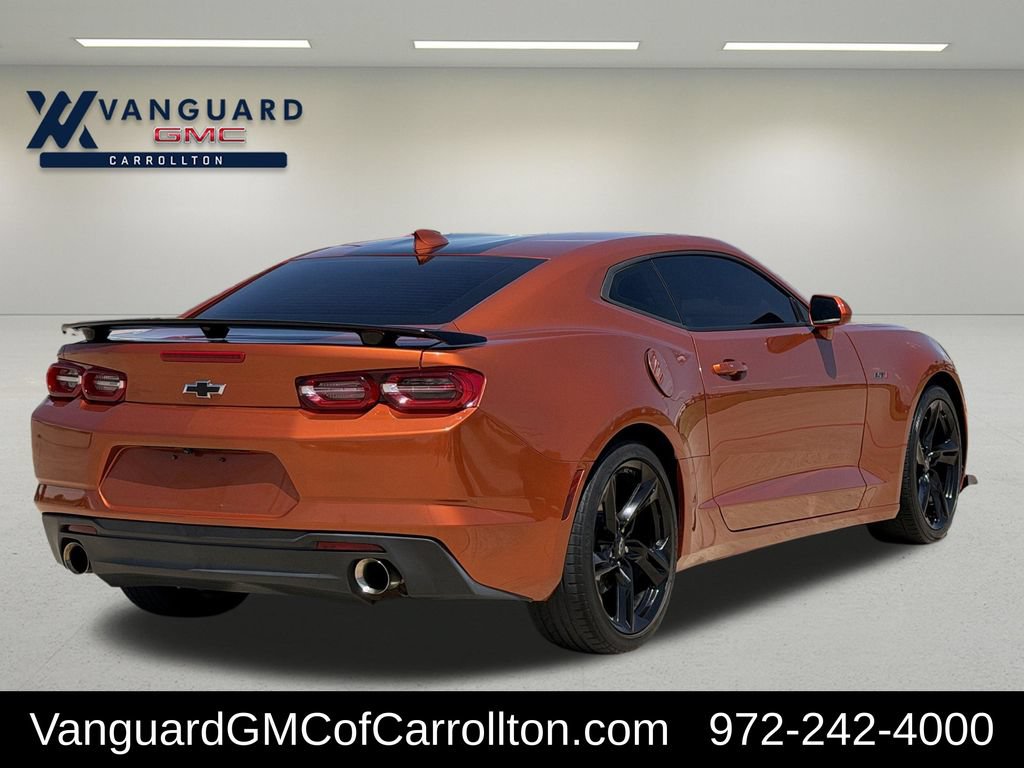 Used 2022 Chevrolet Camaro LT RWD image 10