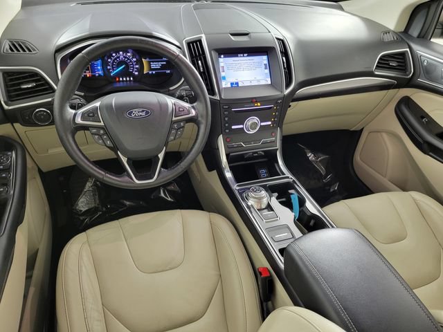 Used 2019 Ford Edge Titanium w/ Cold Weather Package AWD/4WD image 32