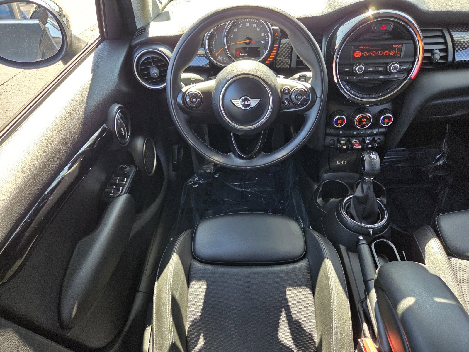 Used 2015 MINI Cooper S image 12