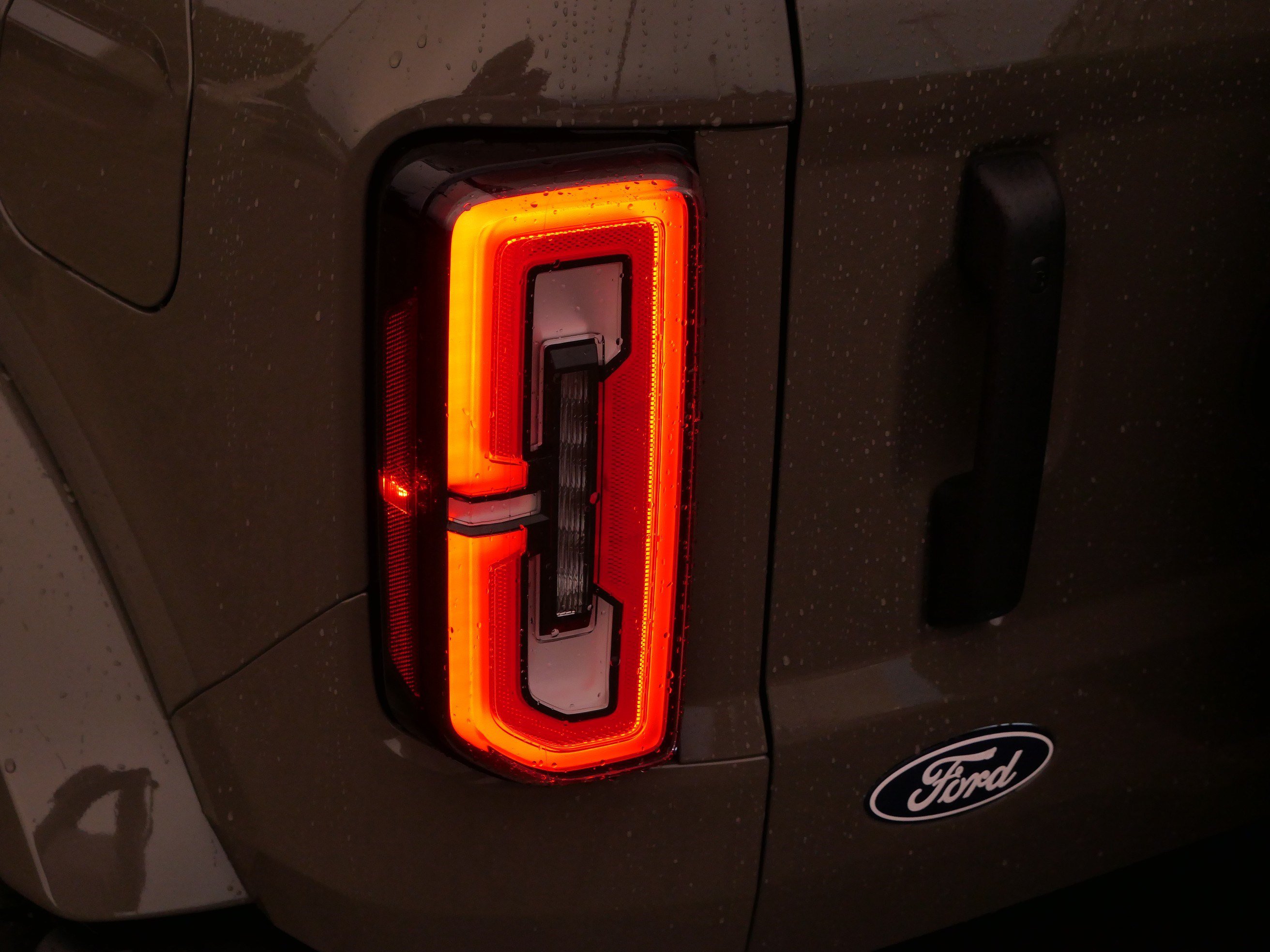 Used 2026 Ford Bronco Outer Banks AWD/4WD image 17