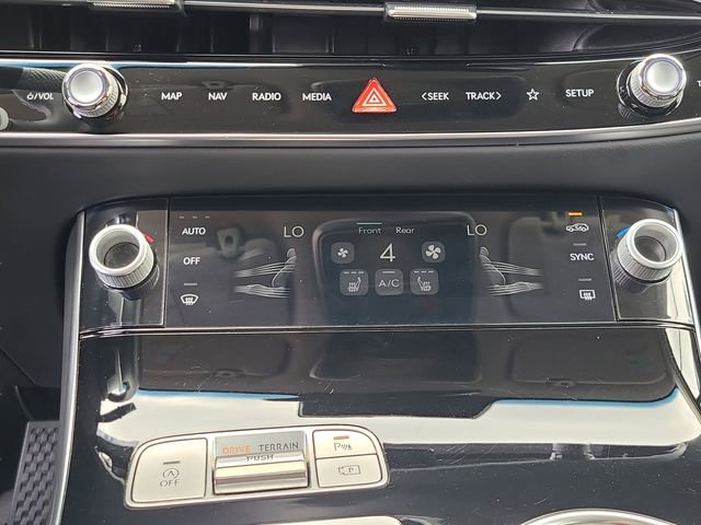 Used 2026 Genesis GV70 2.5T image 27