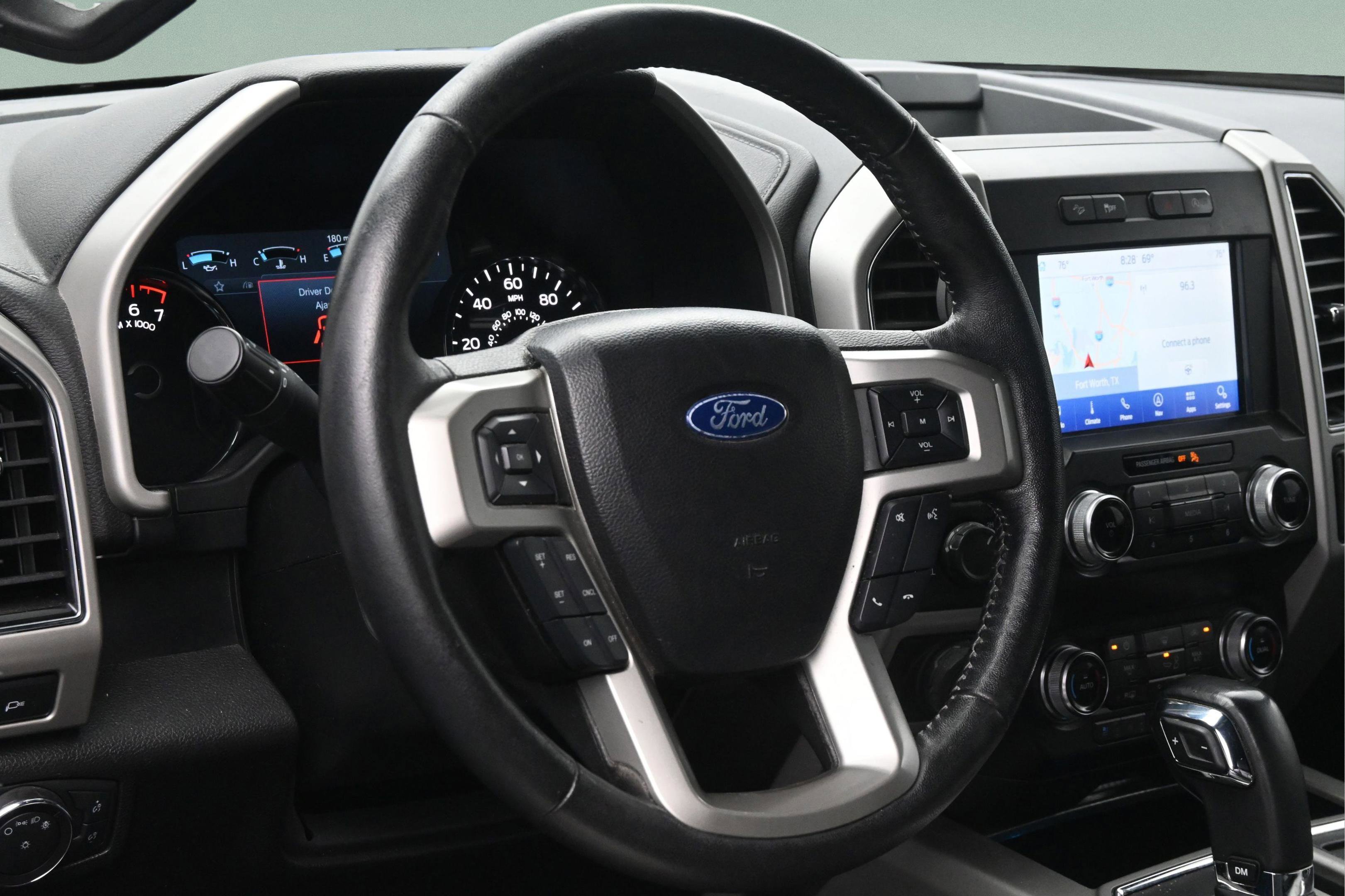 Used 2019 Ford F150 Lariat w/ Equipment Group 502A Luxury AWD/4WD image 17