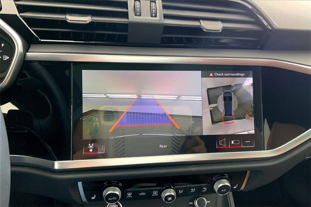 Certified 2025 Audi Q3 2.0T Premium Plus w/ Premium Plus Package image 21