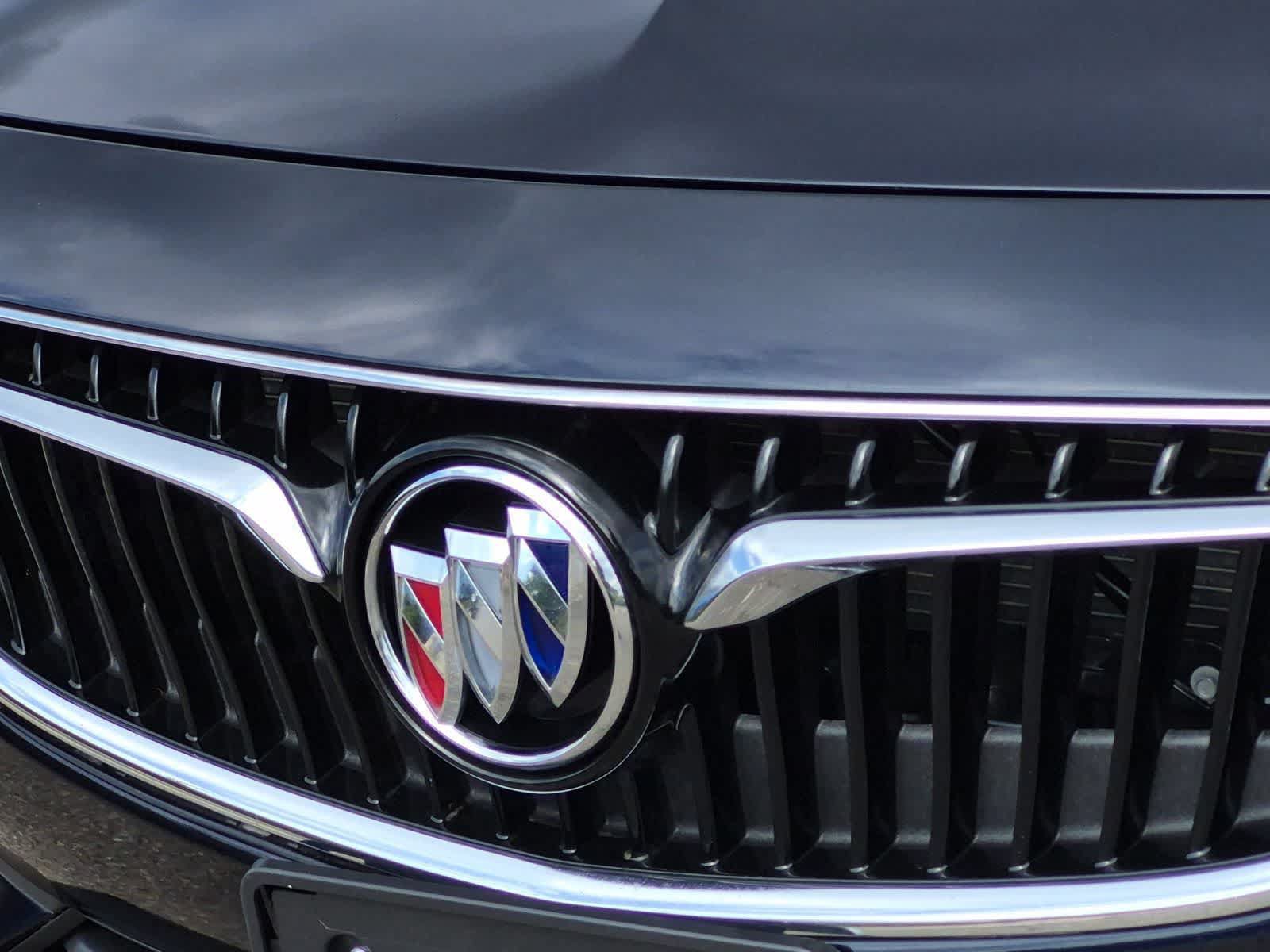 Used 2018 Buick Regal Preferred FWD image 12