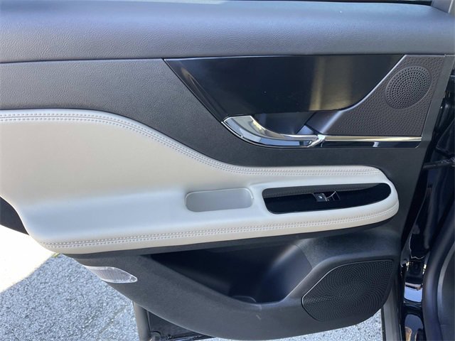 New 2026 Lincoln Corsair Reserve w/ Jet Appearance Package image 19