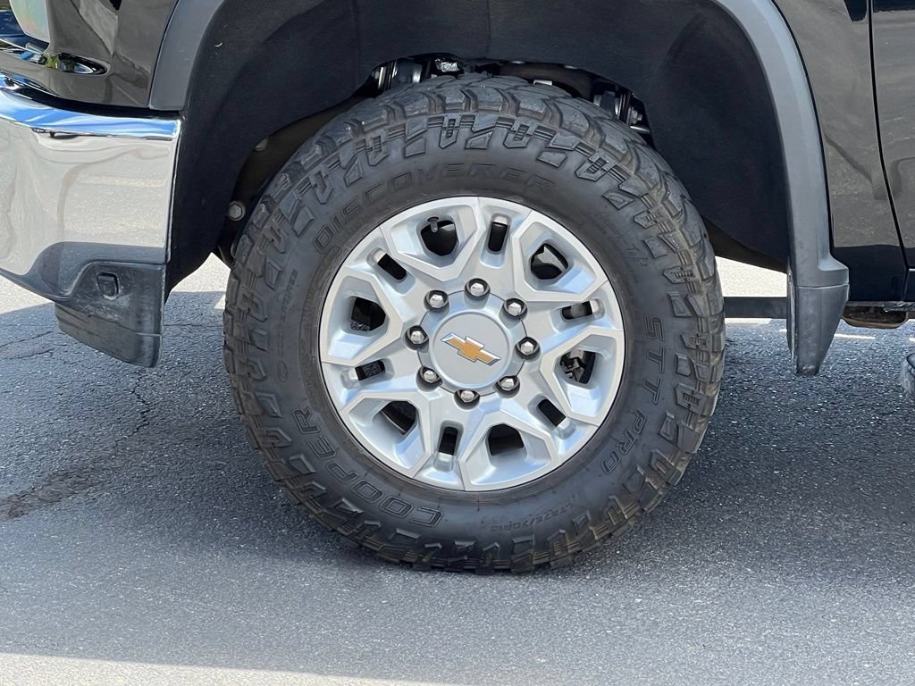 Certified 2023 Chevrolet Silverado 3500 LT w/ Convenience Package AWD/4WD image 18