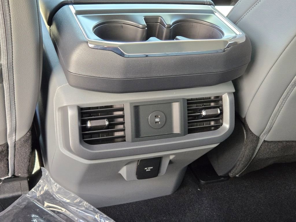 New 2025 Ford F150 Lightning Flash AWD/4WD image 11