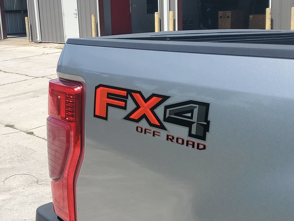 Used 2022 Ford F350 Platinum AWD/4WD image 14