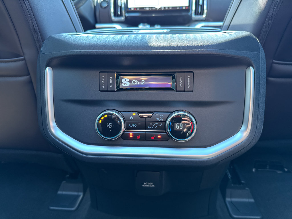 New 2026 Ford Expedition Platinum image 23