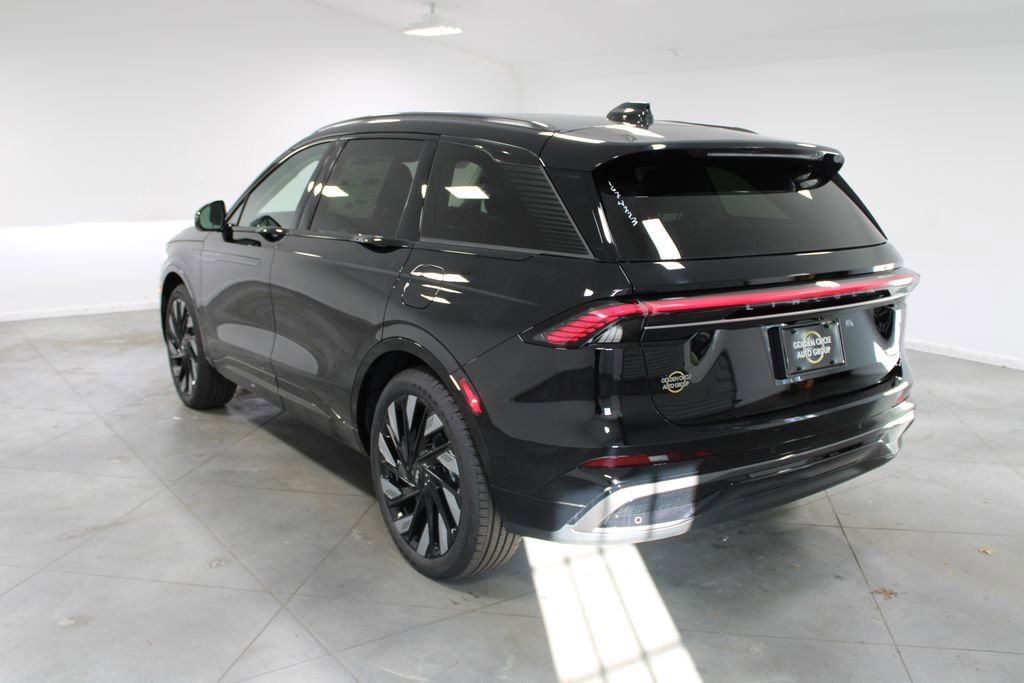 New 2026 Lincoln Nautilus Reserve image 6