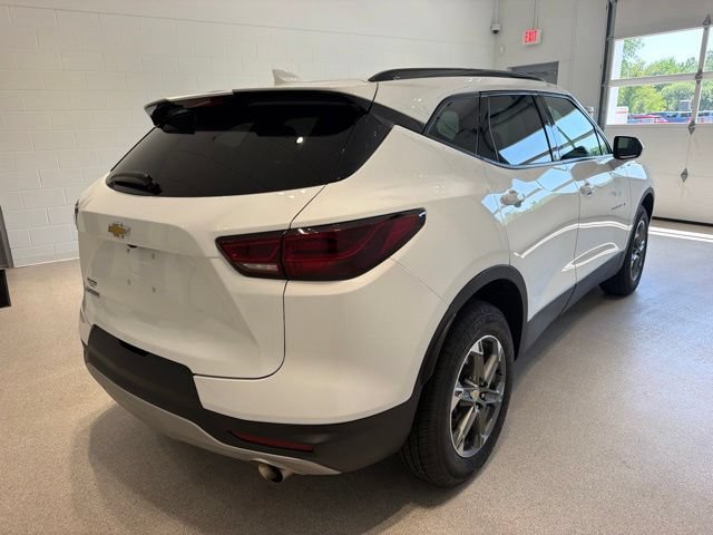 Certified 2023 Chevrolet Blazer LT w/ Convenience Package FWD image 6