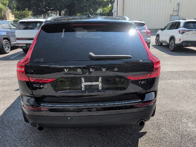 Used 2021 Volvo XC60 T6 Momentum w/ Protection Package Premier AWD/4WD image 7