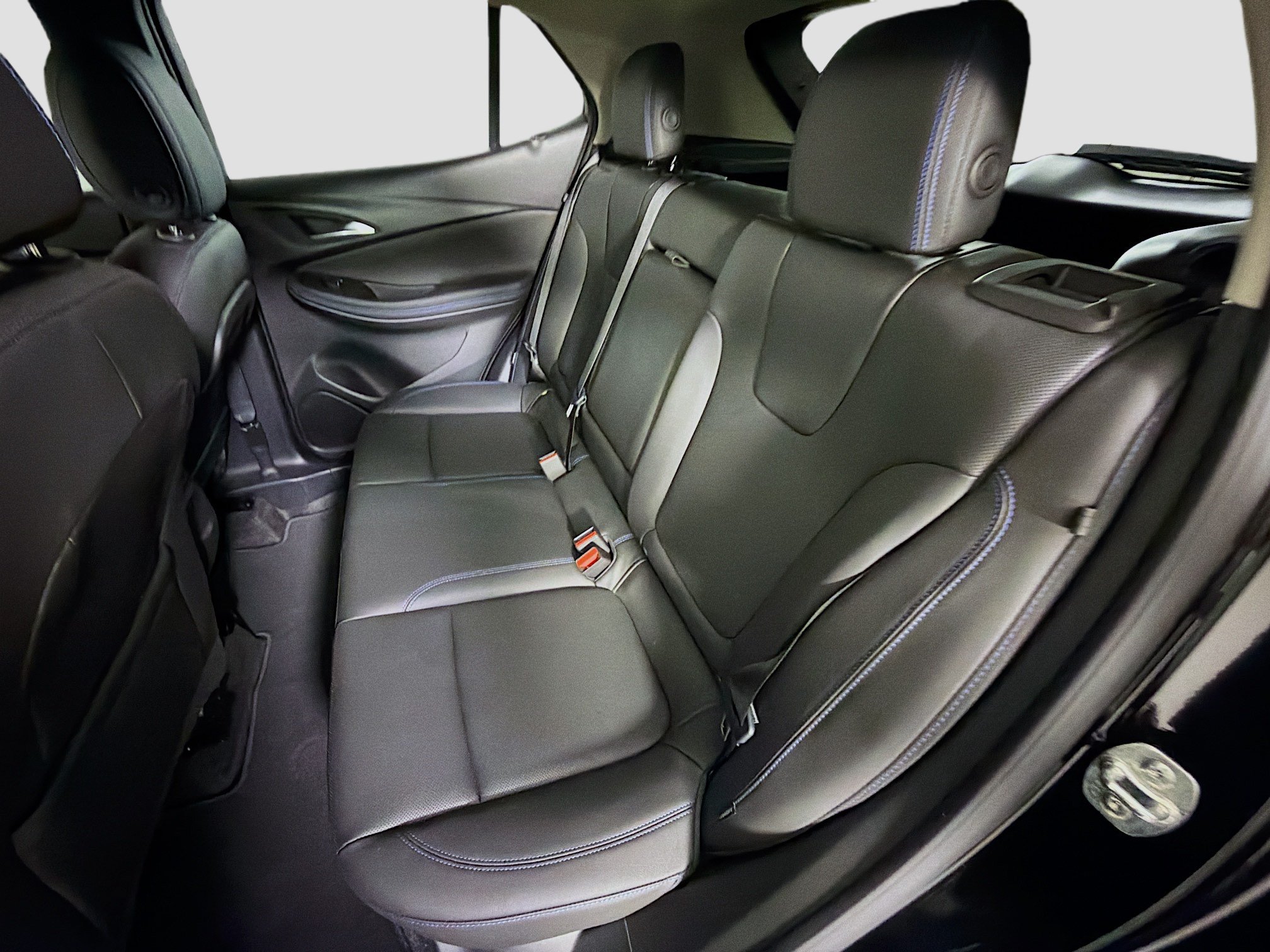 Used 2026 Buick Encore GX Sport Touring w/ Comfort Package FWD image 27