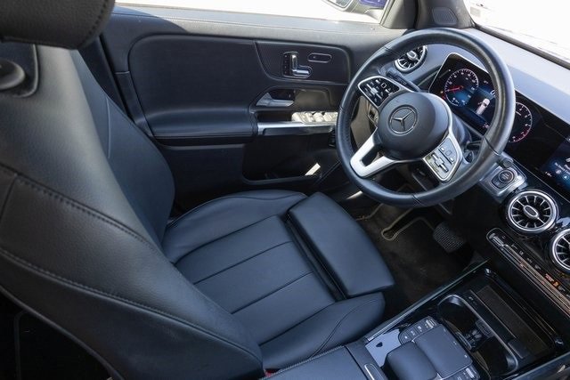 Used 2021 Mercedes-Benz GLB 250 image 24