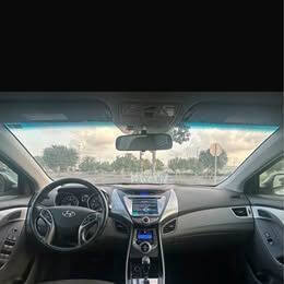 Used 2013 Hyundai Elantra Limited w/ Technology Pkg FWD image 7