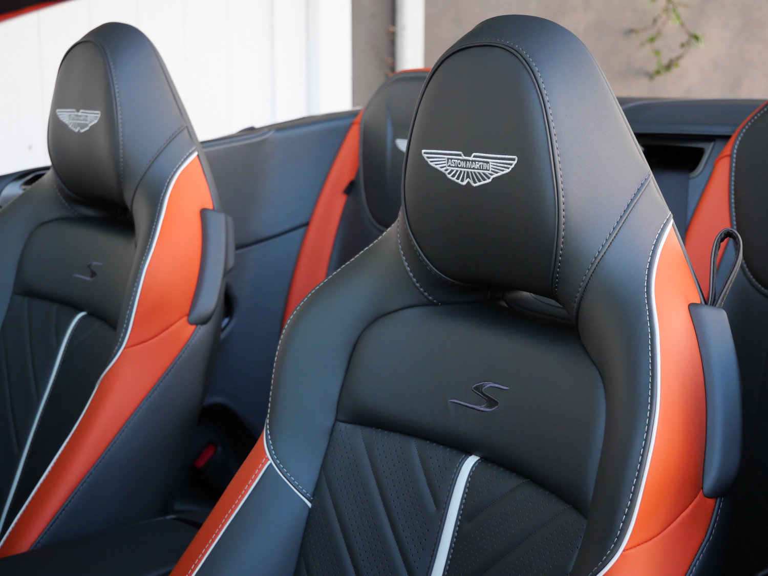 New 2026 Aston Martin DB12 Convertible RWD image 5
