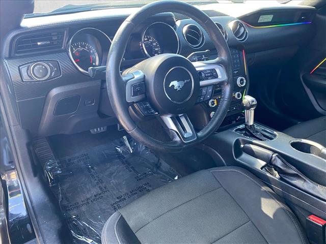 Used 2017 Ford Mustang Coupe RWD image 12