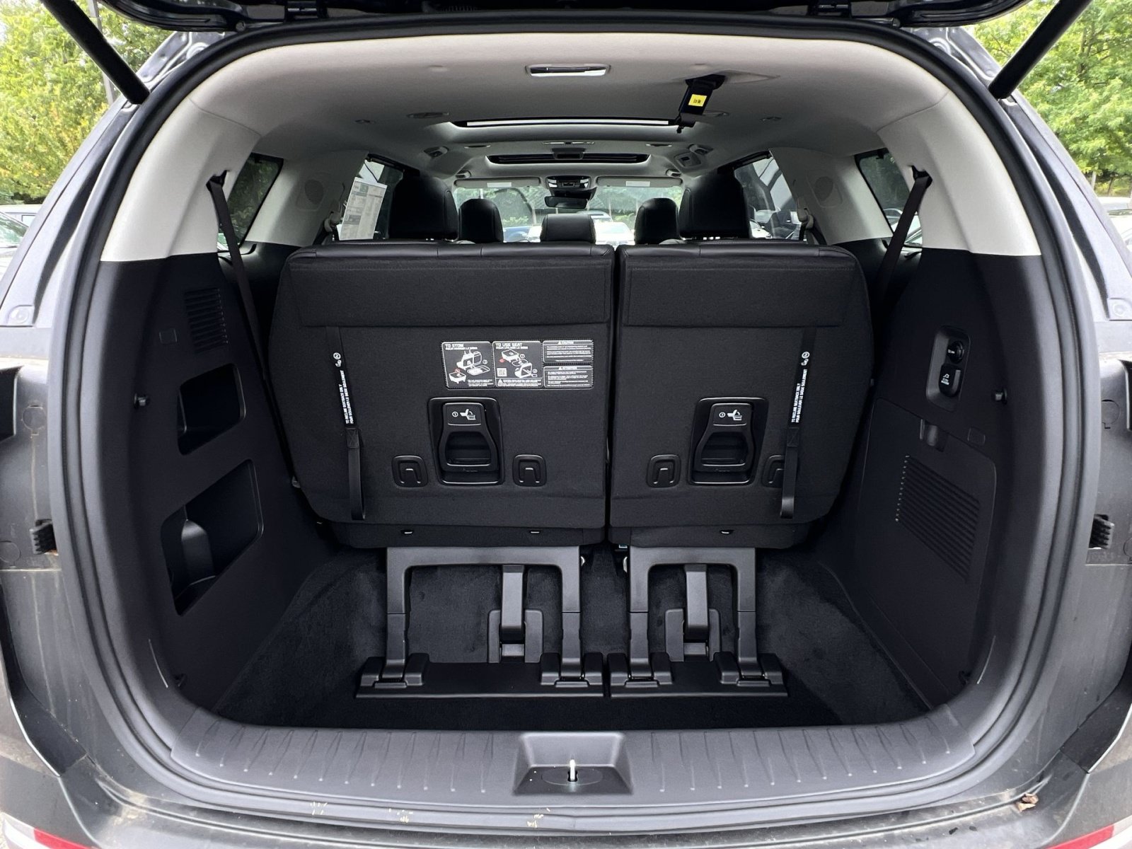 New 2026 Kia Carnival SX FWD image 34